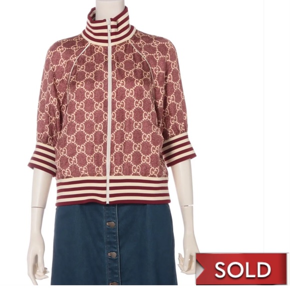 Gucci Jackets & Blazers - Gucci GG supreme Silk Jacket Size Smsll